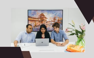  Real Case Study: From Launch to 10,000 Users in 6 Months 